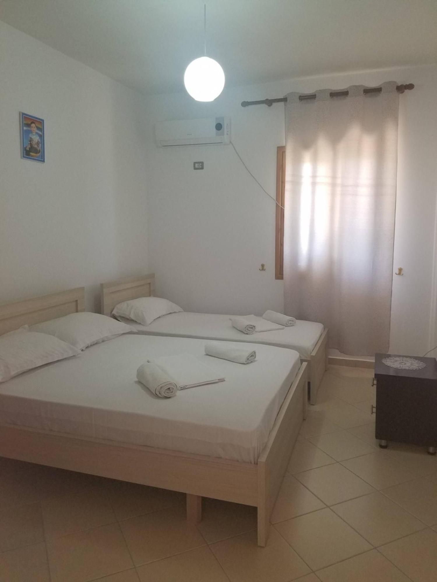 Guesthouse Emanuel 卡萨米尔 外观 照片